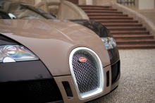    Bugatti Veyron